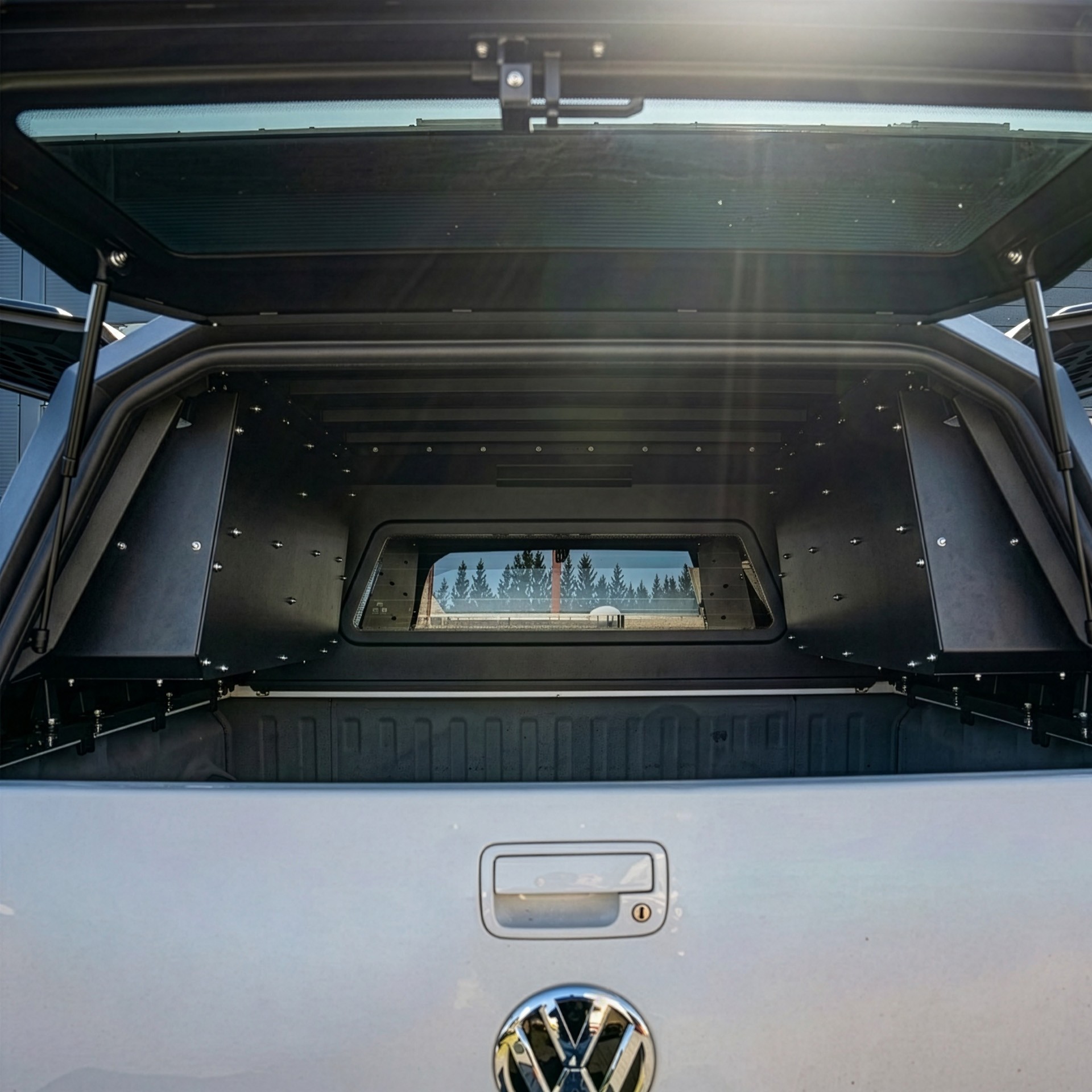 Ford Ranger 2012-2022 külgkohvrite komplekt